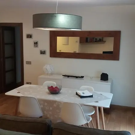 아파트 Apartamento Centro Ciudad 오비에도
